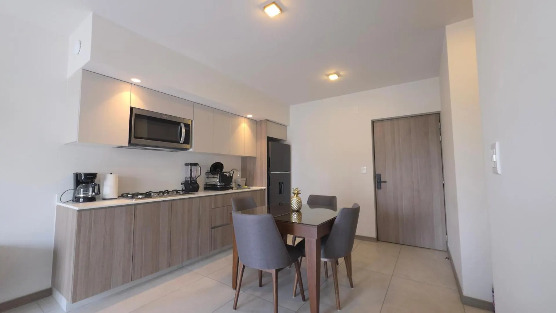 과달라하라 Departamento Con Alberca Minerva 아파트